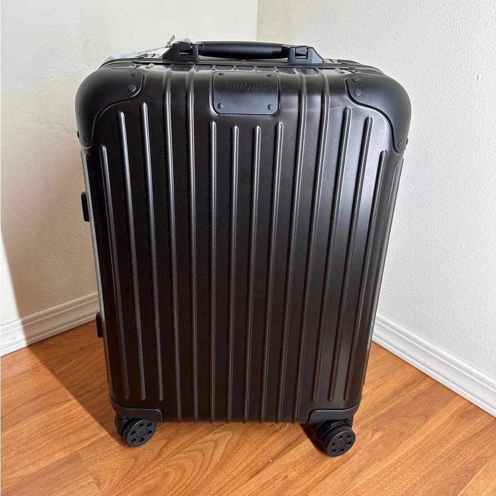 RIMOWA ORIGINAL CABIN BLACK ALUMINUM NWT